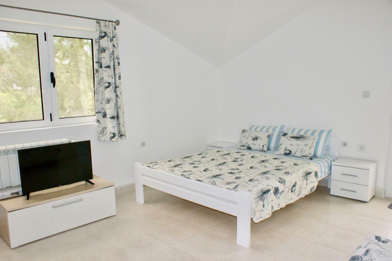 Studio Apartments Morinj Donji Morinj Exterior foto